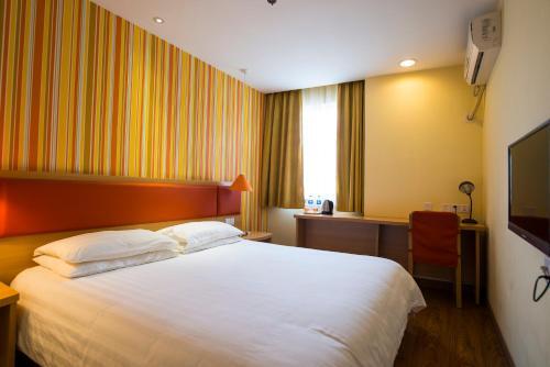 carousel image 3