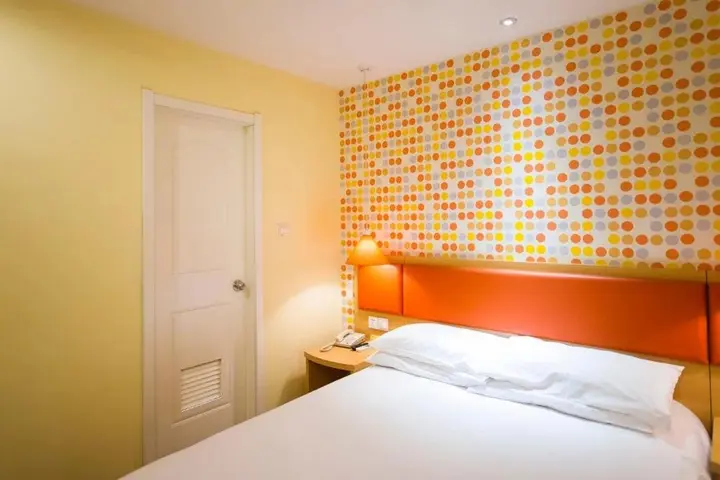 Ханчжоу: Home Inn West Lake Jiefangro Jiebai Department Store