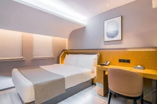 Шанхай: SKYBIRD Hotel (Shanghai Hongqiao Airport)