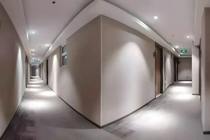 Шанхай: Home Inn -Shanghai Zhongshan Park Metro Station