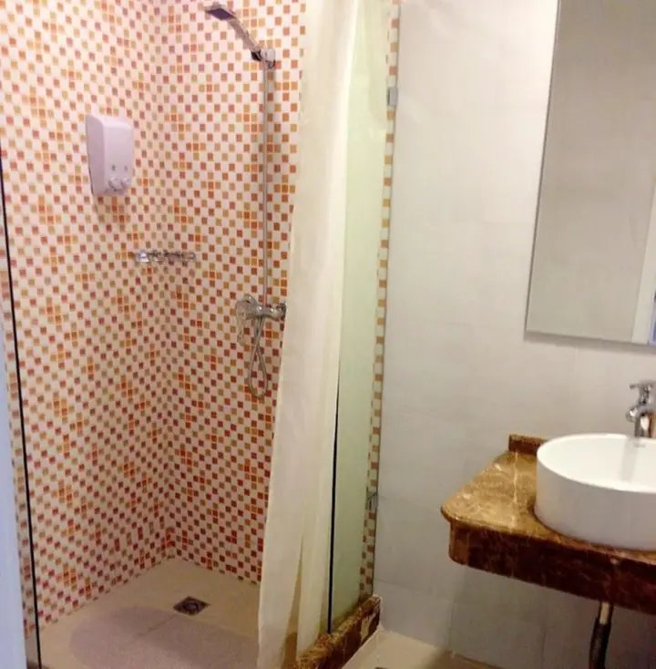 Чунцин: Home Inn Chongqing Nanping Pedestrian Street
