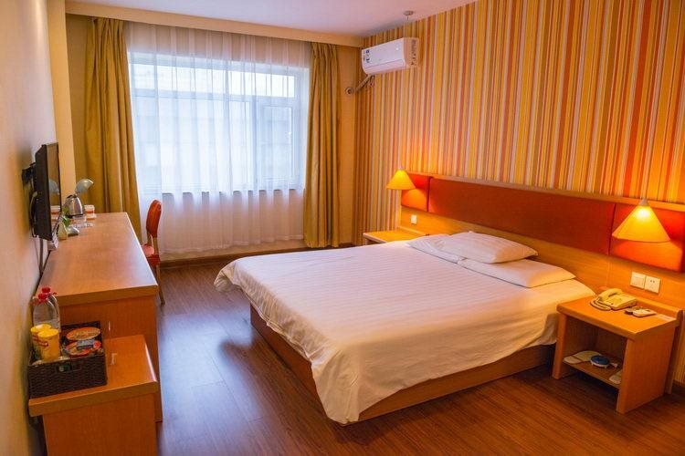 Шэньян: Home Inn Taiyuan Street - Shenyang
