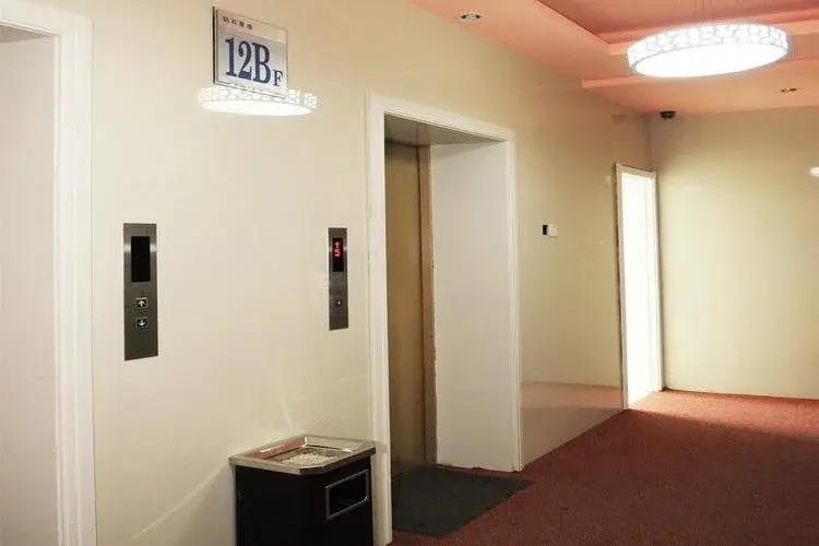 Шэньян: Home Inn Shenyang Zhongshan Square Medical University