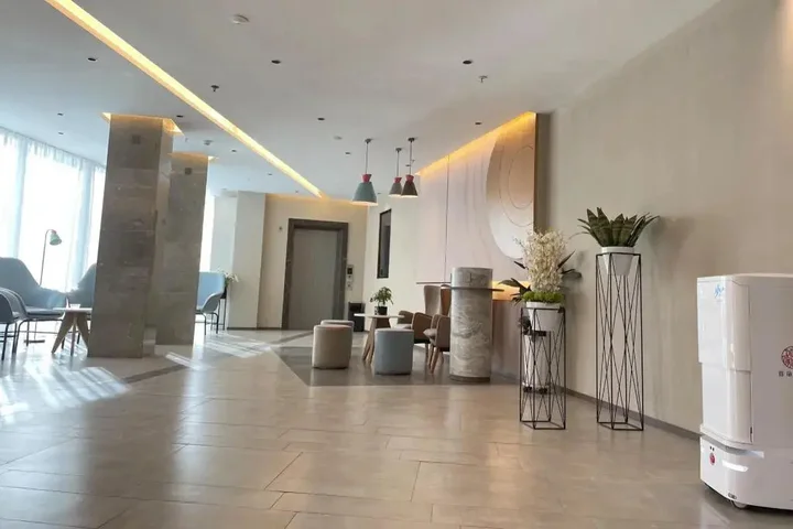 Шэньян: Home Inn Shenyang Xinmin Railway Station Branch