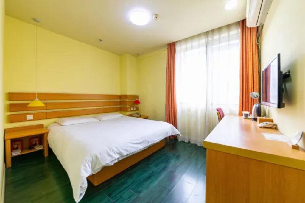 Чунцин: Home Inn Chongqing North Railway Station