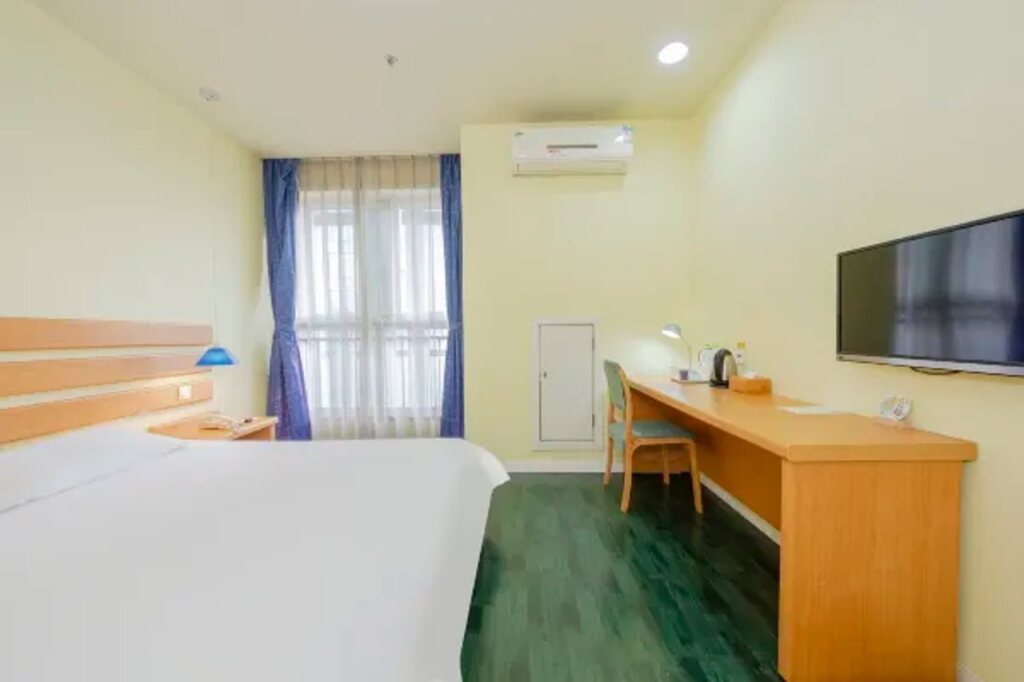 Чунцин: Home Inn Chongqing North Railway Station