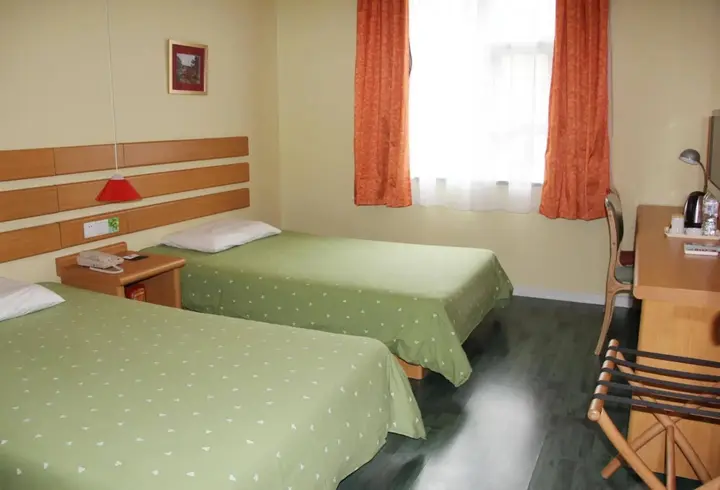 Чунцин: Home Inn Chongqing Jiangbei Airport Shuangfeng Road