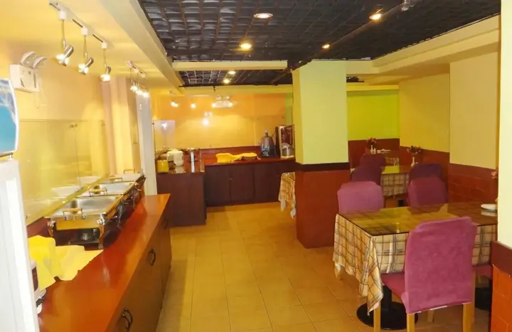 Чунцин: Home Inn Chongqing ShangQingSi