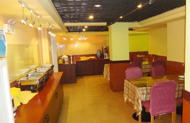 Чунцин: Home Inn Chongqing ShangQingSi