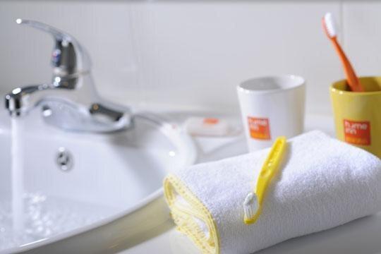 Чунцин: Home Inn Chongqing ShangQingSi