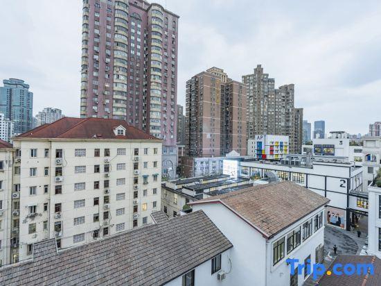 Шанхай: Home Inn Changshou Road