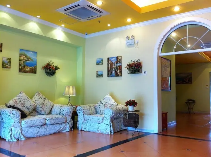 Шанхай: Home Inn Chang Feng