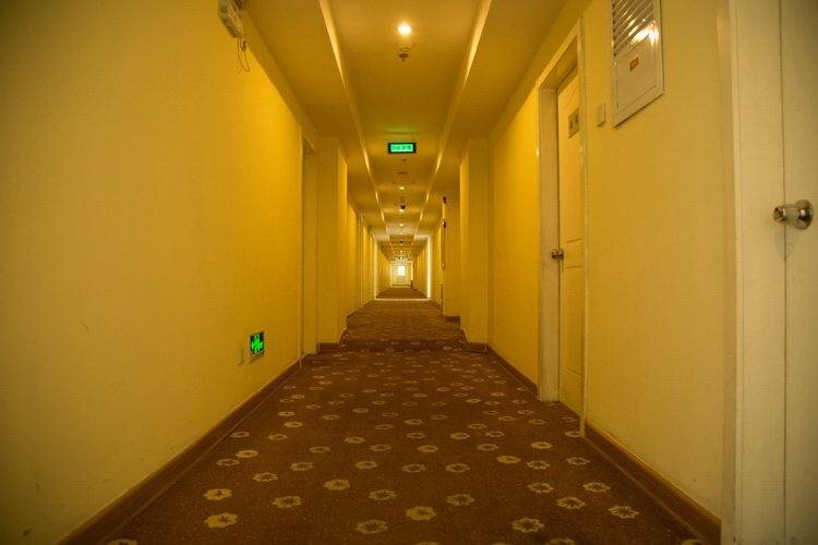 Шанхай: Home Inn Lujiabang Road