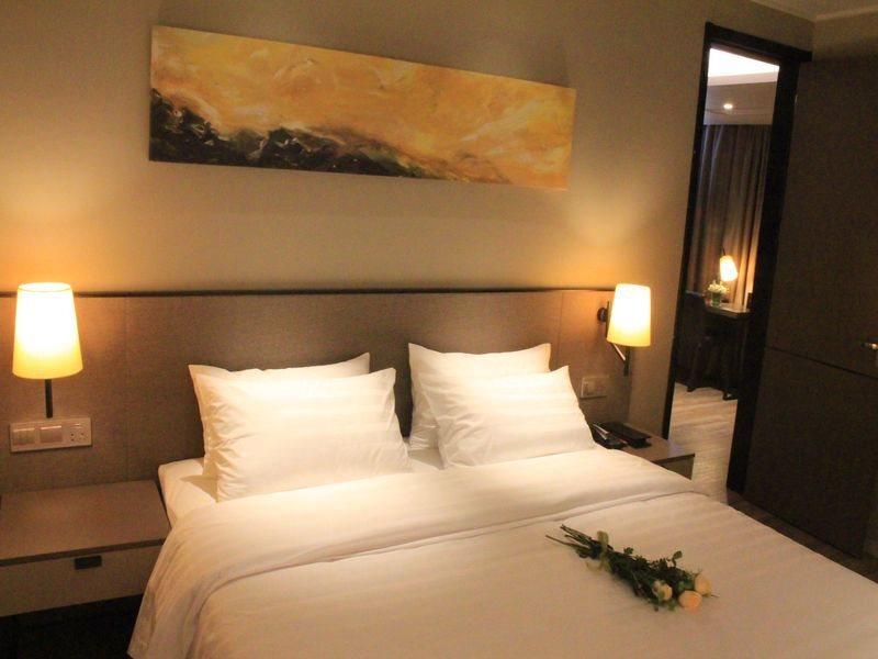 Шанхай: Home Inn Shanghai Pudong Airport Chuansha Subway Station