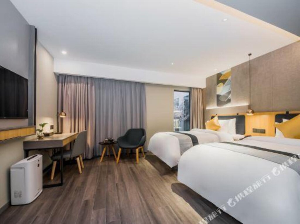 Шанхай: Home Inn Shanghai Lujiazui Oriental Pearl Pudong Avenue Metro Station