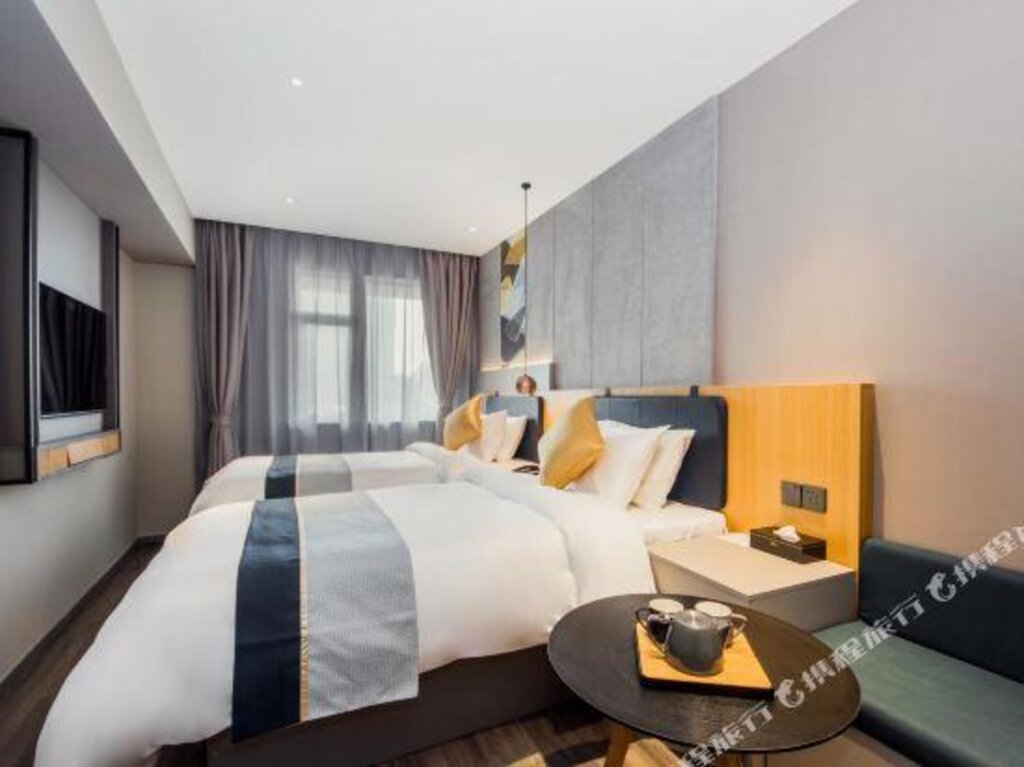 Шанхай: Home Inn Shanghai Lujiazui Oriental Pearl Pudong Avenue Metro Station