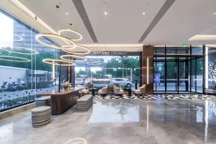 Шанхай: Home Inn - Shanghai New International Expo Center Expo Park Gaoke West Road Subway Station