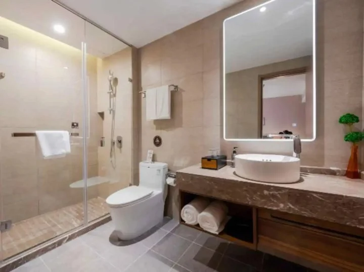 Шанхай: Home Inn - Shanghai New International Expo Center Expo Park Gaoke West Road Subway Station