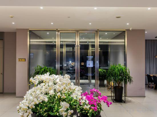 Шанхай: Home Inn Shanghai Lujiazui Finance Zone Pudong Avenue