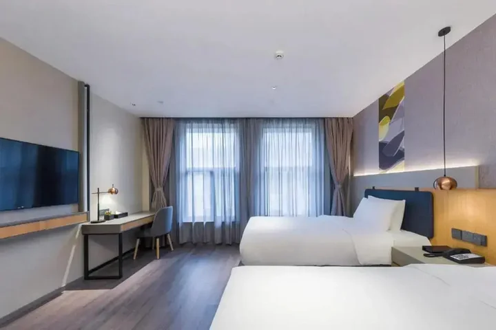 Шанхай: Home Inn Fang Zhou Yuan