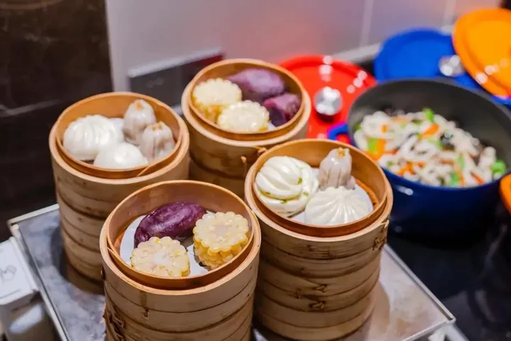 Шанхай: Home Inn Fang Zhou Yuan