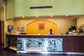 Шанхай: Home Inn Jiangwan Standium