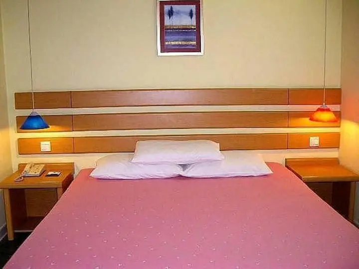 Шицзячжуан: Home Inn Shijiazhuang Green Park Street