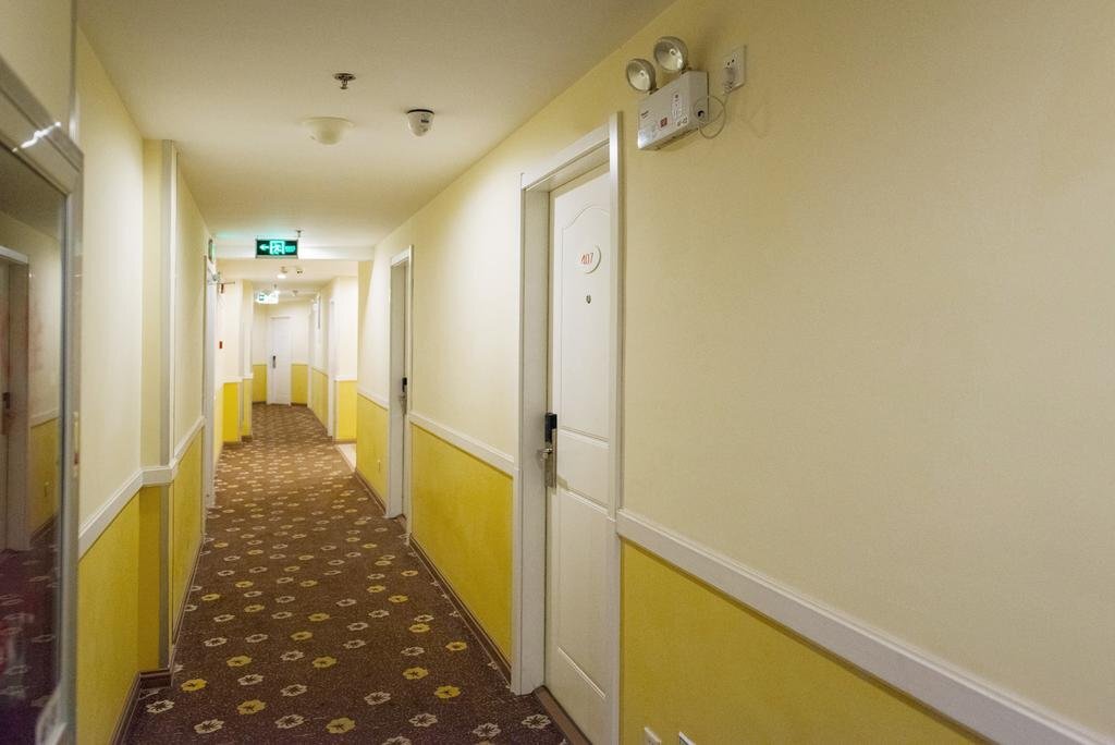 Чжэнчжоу: Home Inn Zhengzhou Longhai Road