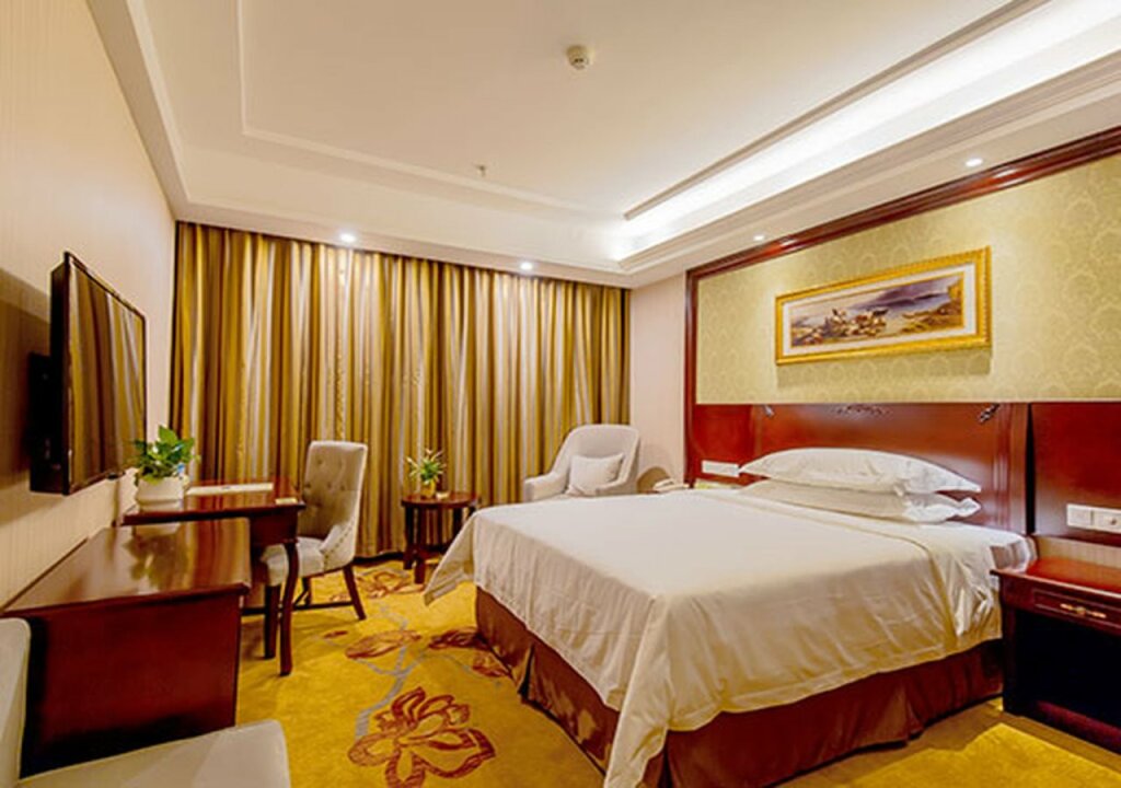 Далянь: Vienna Hotel Dalian Xinkai Road