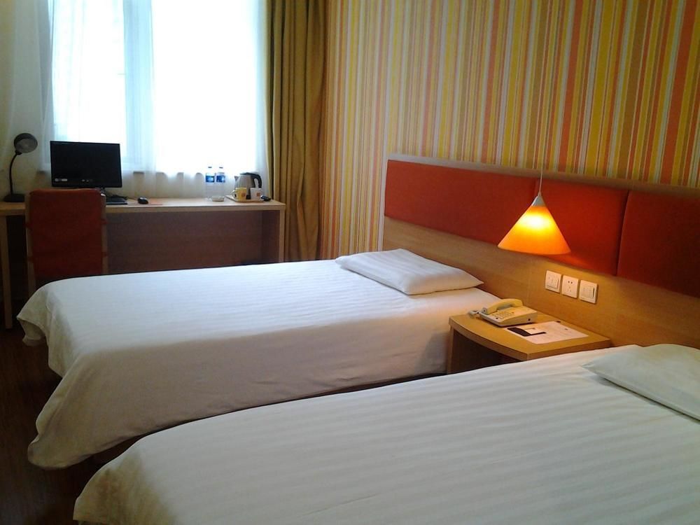 Сиань: Homeinn Hotel Xian Mingguang Road