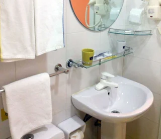 Чэнду: Home Inn Chengdu Jichang Road