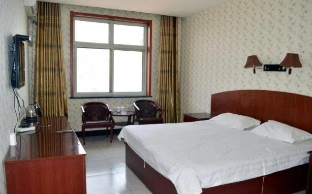 Хэншуй: Yijia Business Hotel