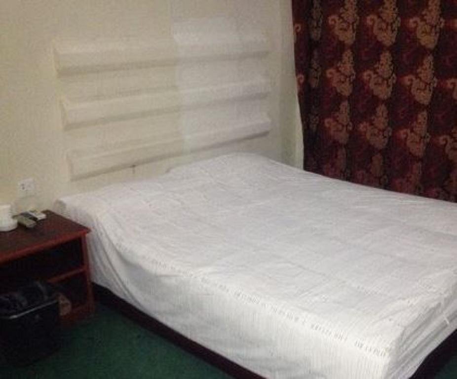 Фуян: Funan My Home Express Hotel