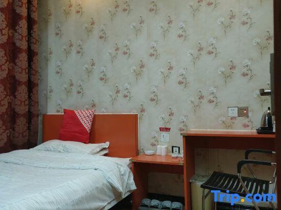 Фуян: Funan My Home Express Hotel