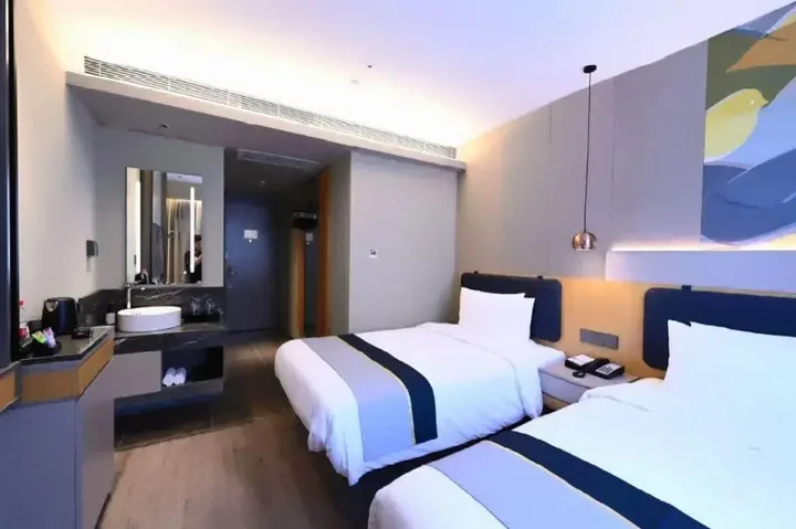 Пекин: Home Inn Beijing Ping'anli Metro Station