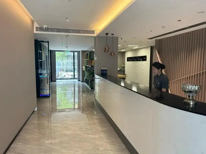 Пекин: Home Inn Beijing Ping'anli Metro Station