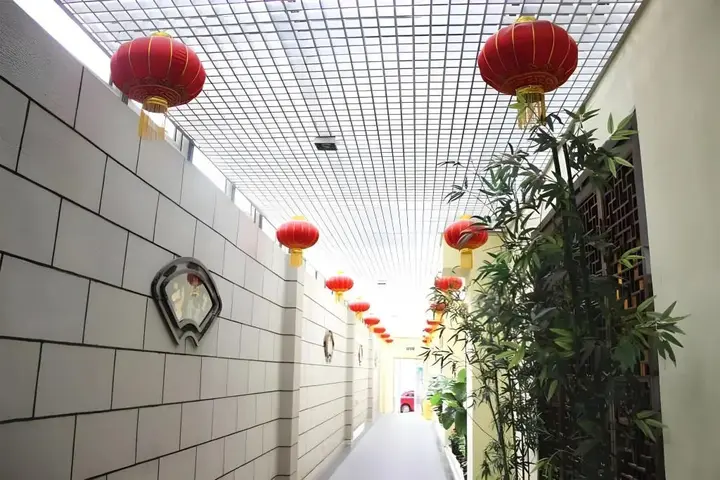 Пекин: Home Inn Beijing Yansha Xinyuanli