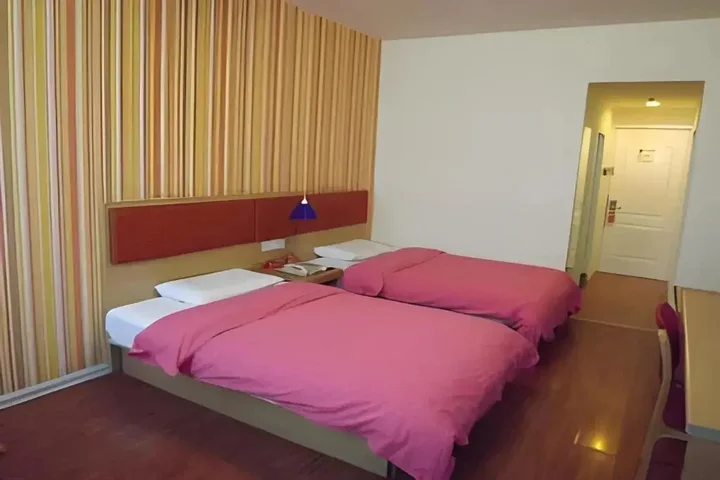 Пекин: Home Inn XiaoXiTian