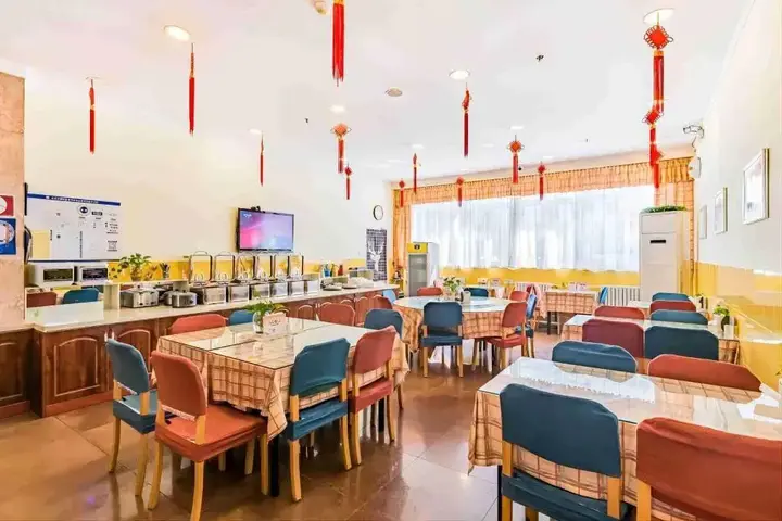 Пекин: Home Inn XiaoXiTian