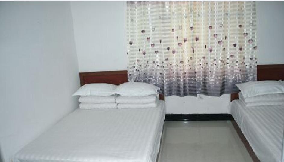 Байшань: Changbaishan Xiangcun Inn