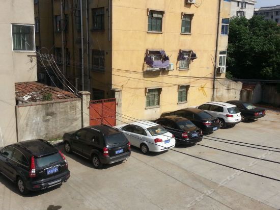 Хуайань: Huaian Hongzedongfang Yulecheng Inn