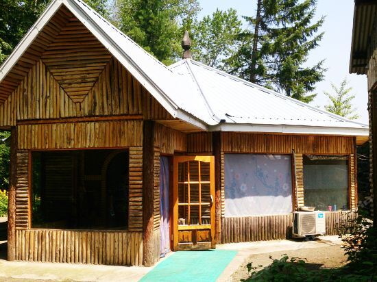Байшань: Luyuan Mountain Villa