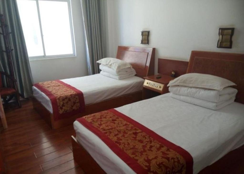 Баошань: Baoshan Jiawang Inn