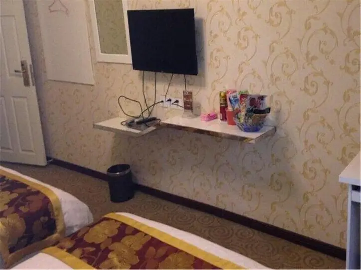 Зигонг: Fushunzhongxiu Inn