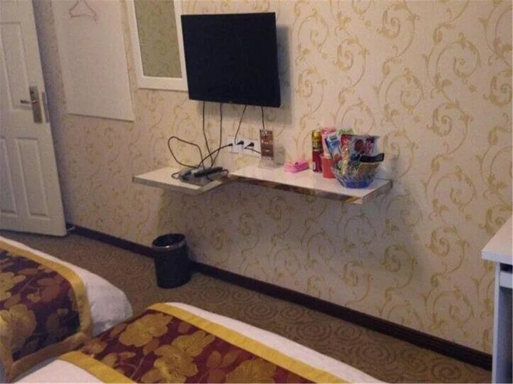 Зигонг: Fushunzhongxiu Inn