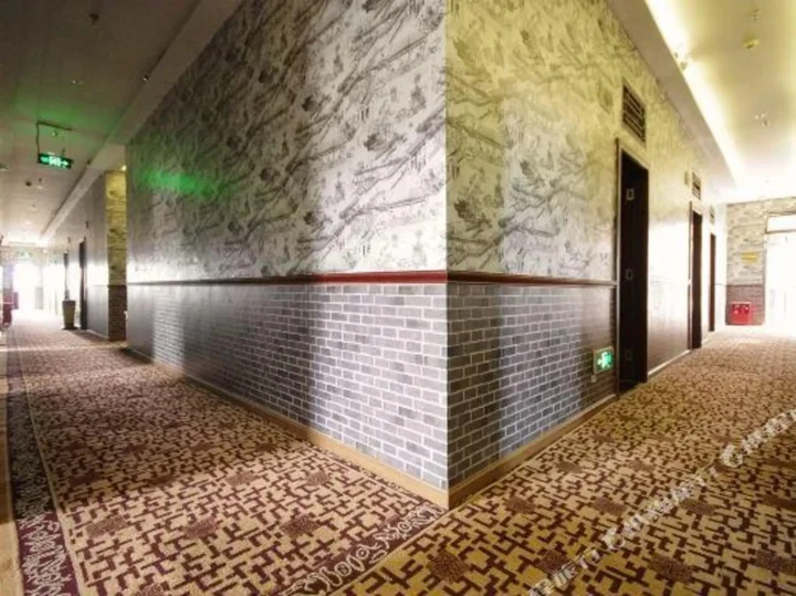 Ибинь: Qiqi Inn