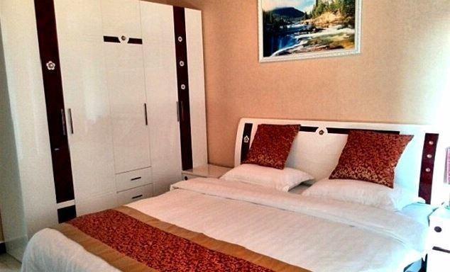 Сяньян: Konggang New City Wanhe Huaju Hotel