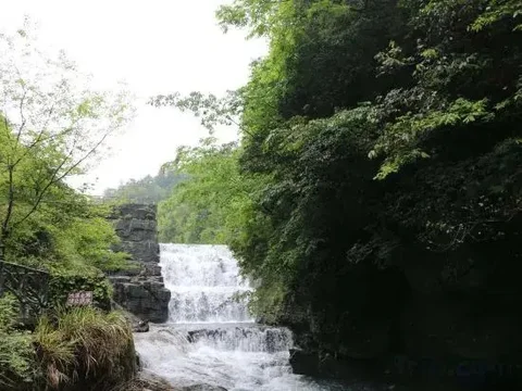 Шанграо: Shanlirenjia Inn Sanqingshan