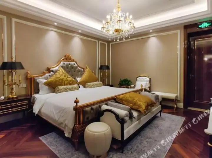 Наньтун: Nantong Binhai Jinshi International Hotel