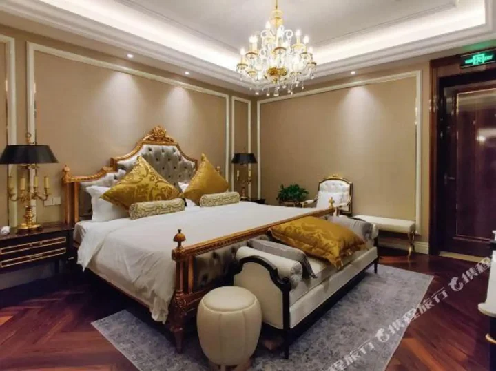 Наньтун: Nantong Binhai Jinshi International Hotel